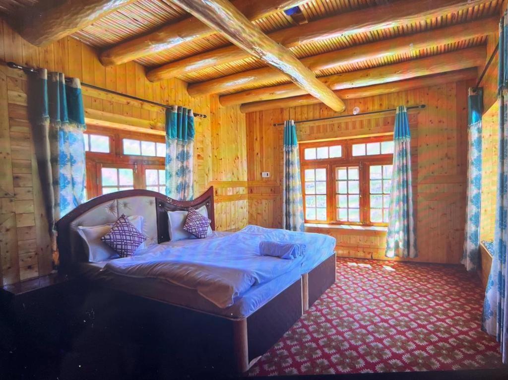 Guru View Home Stay Padam ภายนอก รูปภาพ